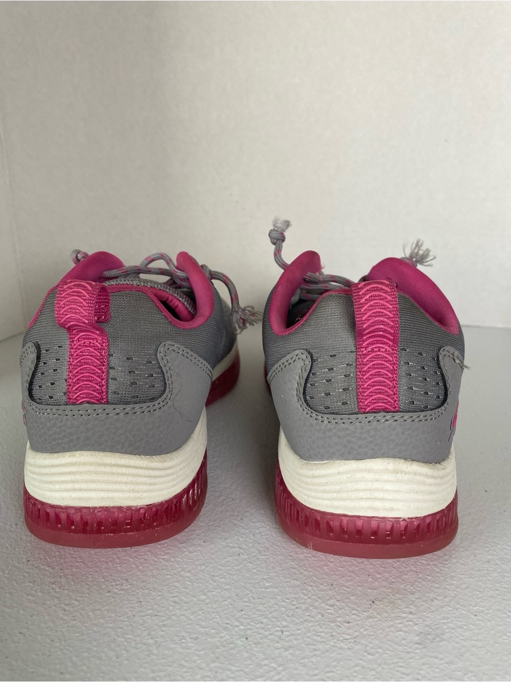 Sketchers Bobs Gray/Pink Women's Comfort Shoe Memory Foam Size 8.5" - Picture 3 of 12